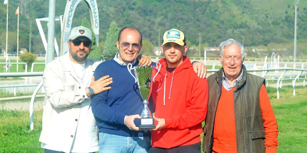 Mario Riccio “On Fire” ad Agnano: tris d’autore e vittoria di tappa nella Pasquetta dei Gentlemen